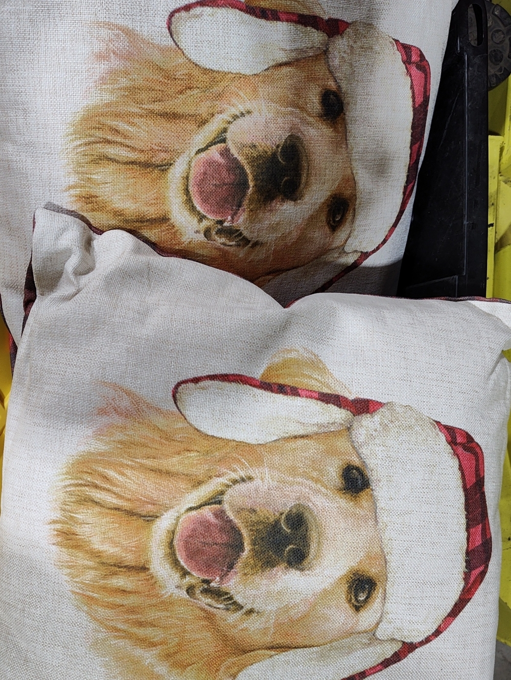 Golden Retriever Pillow X2, Brand New - Picture 2 of 4